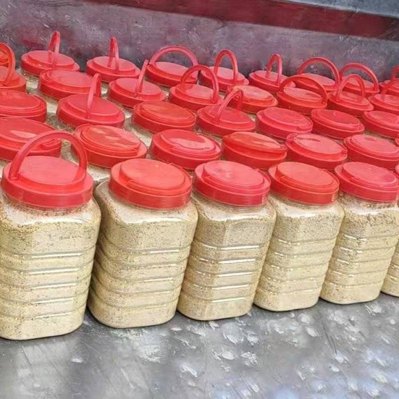 甄选台湾白皮糖甘蔗红糖、纯手工制作，致电有优惠