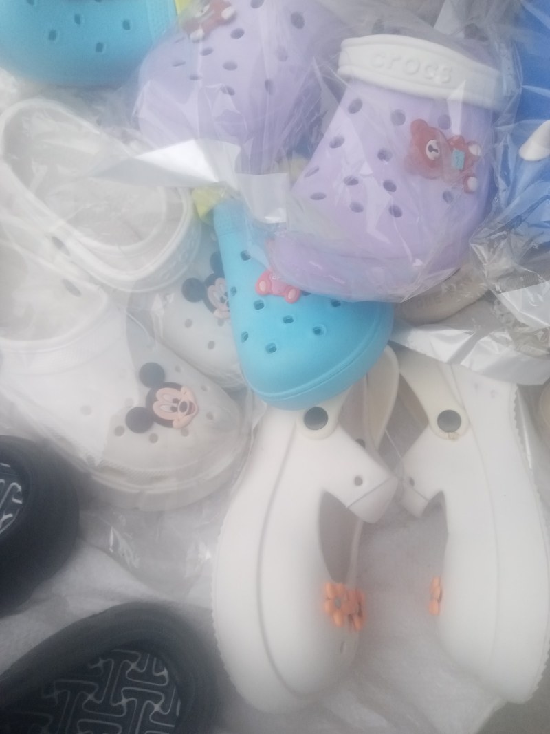 杂款洞洞鞋