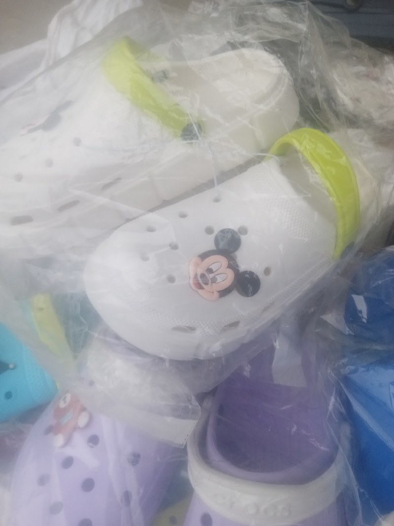 杂款洞洞鞋