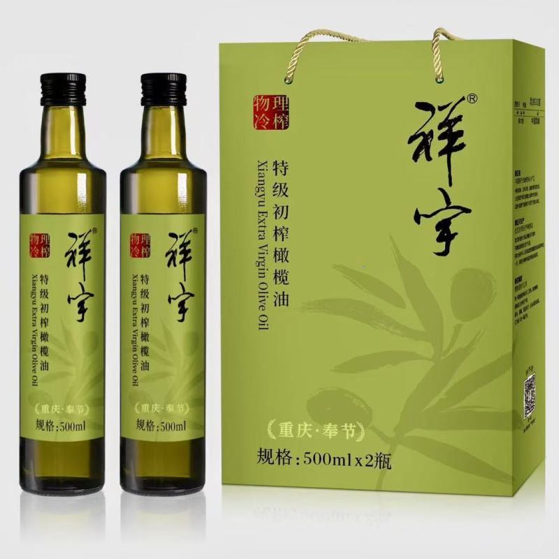 特级初榨橄榄油，礼盒装，鲜果冷压榨工艺，100%纯正橄榄油