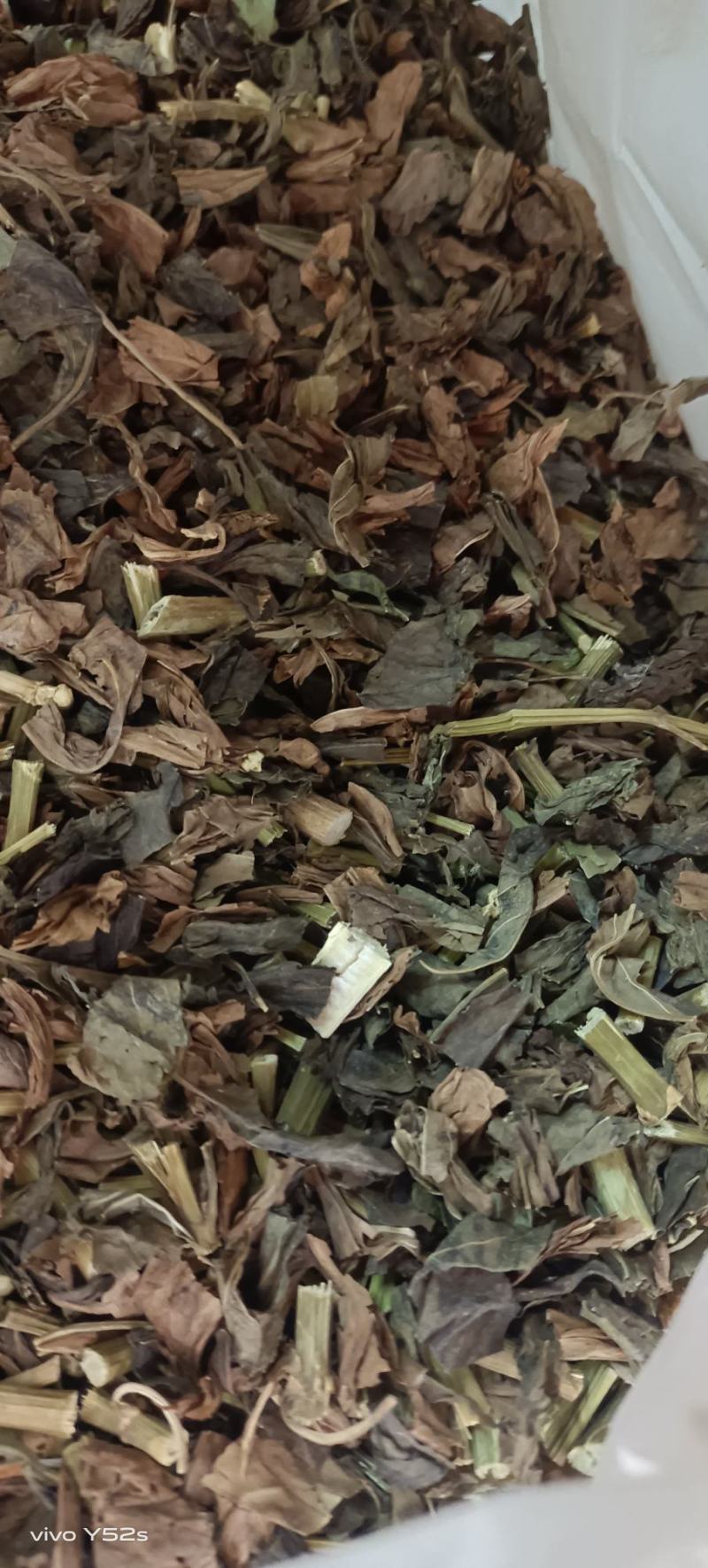 佩兰各种中药材，药材的品种多，货品齐上千种药材供您挑选