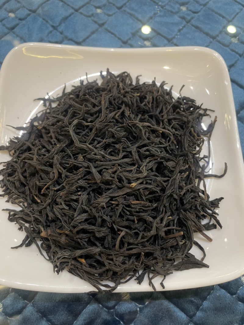恩施古树红茶