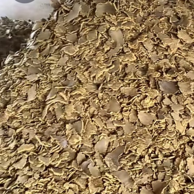 常年出售优质棉子饼，瓜果的**肥料。