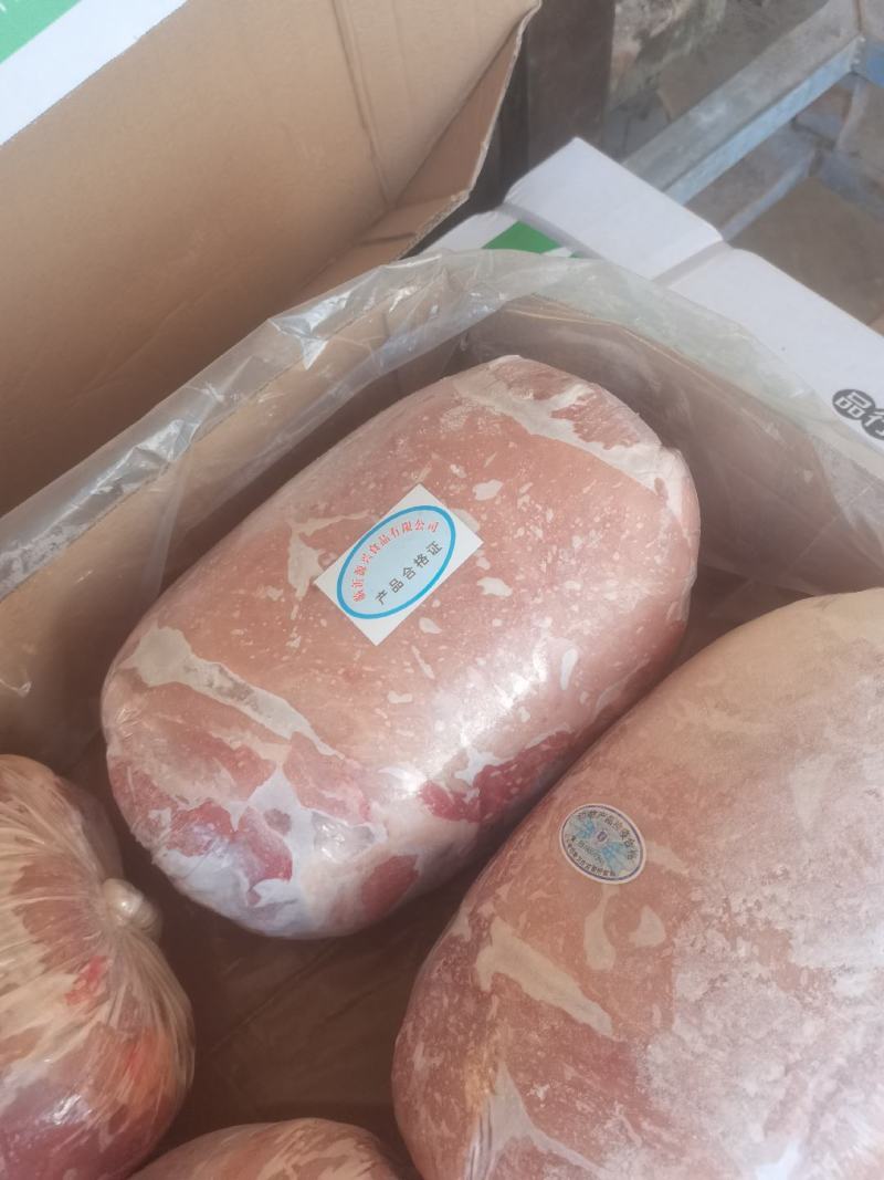 鲜白条分割4号肉卷，干货无水，颜色鲜艳，箱装25公斤