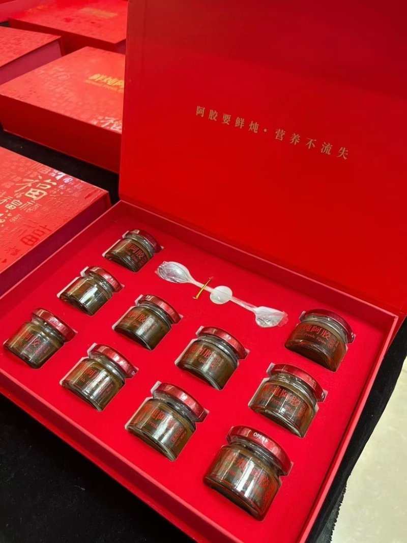 鲜炖阿胶女人的必备品