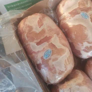 膘猪鲜白条新开纯2号肉卷四个，25公斤箱装