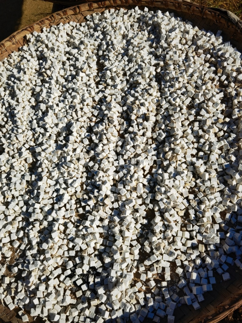 大别山茯苓粒精选深山老茯苓品质保证原色原味，