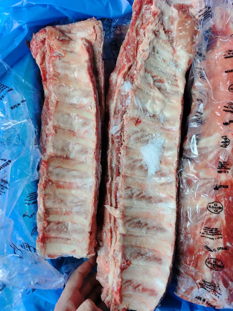 猪寸排，颜色新鲜，价格划算，品质有保障，全国发货