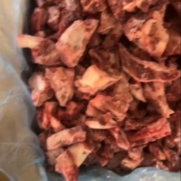 羊排块，一手货源，适合电商，饭店，自助餐厅，价格便宜满肉