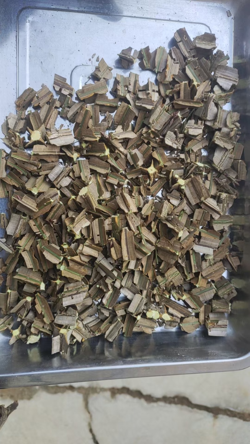 鬼箭羽段细支大羽数量不多了急处理