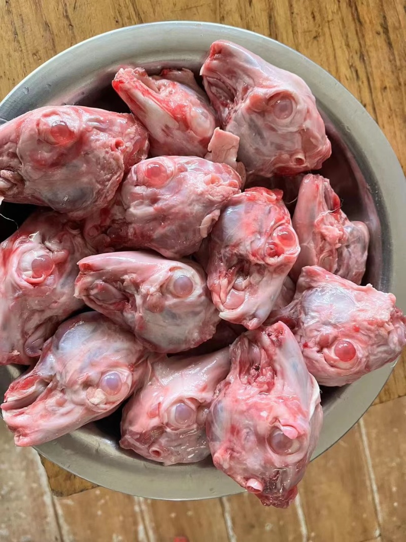 精品兔子头，颜色鲜亮，餐饮店**的好产品