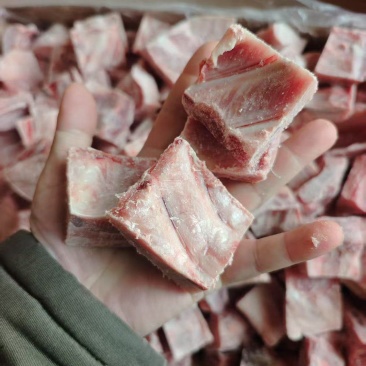 排骨块，精品排骨粒，含肉多品质好，货源充足，全国发货