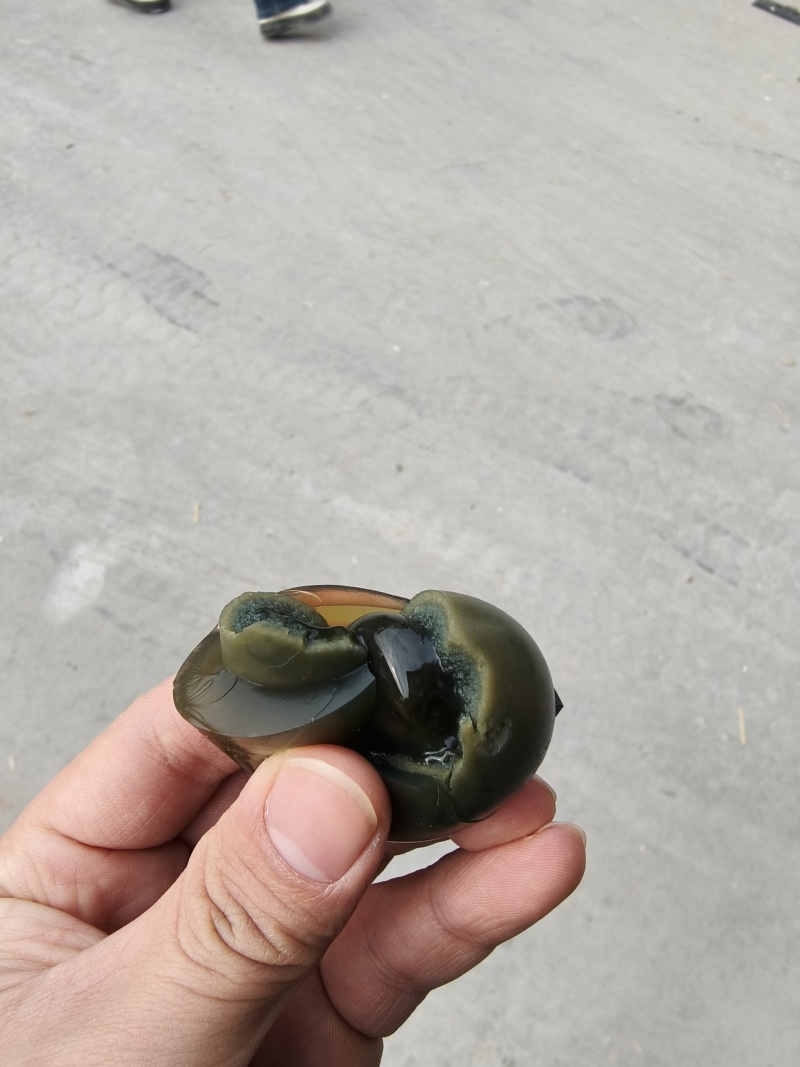 松花蛋，无铅工艺，蛋清硬实，无杂味，多种包装
