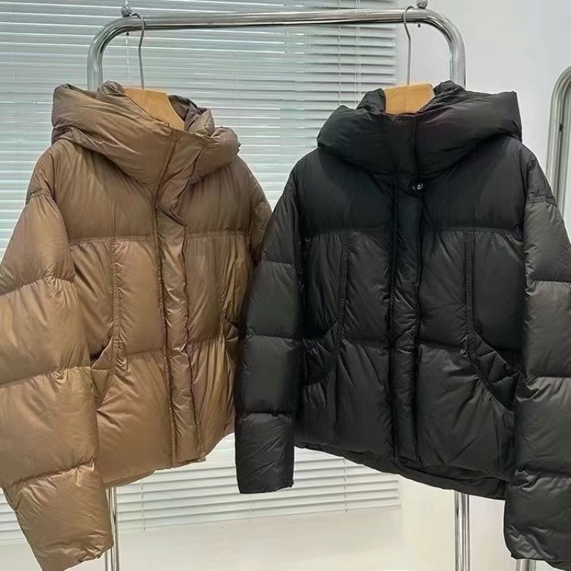 2025冬新季款韩小版个子厚加羽绒女服常
