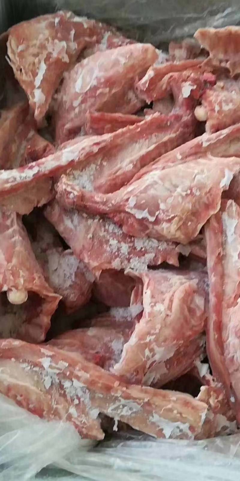 新鲜兔肉，兔肉批发，冷链运输，质量新鲜，烫皮兔，带皮肉兔