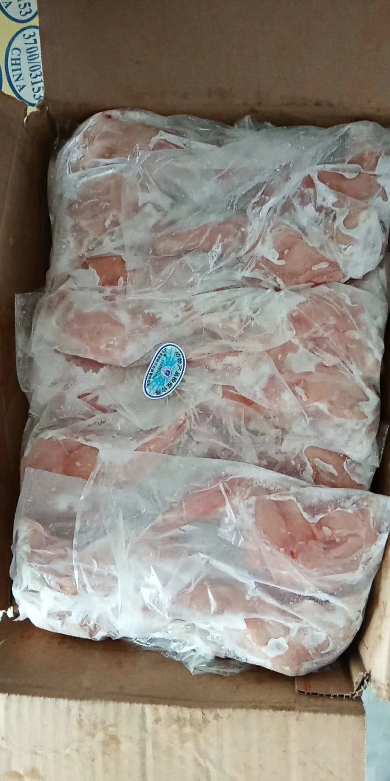 新鲜兔肉，兔肉批发，冷链运输，质量新鲜，烫皮兔，带皮肉兔