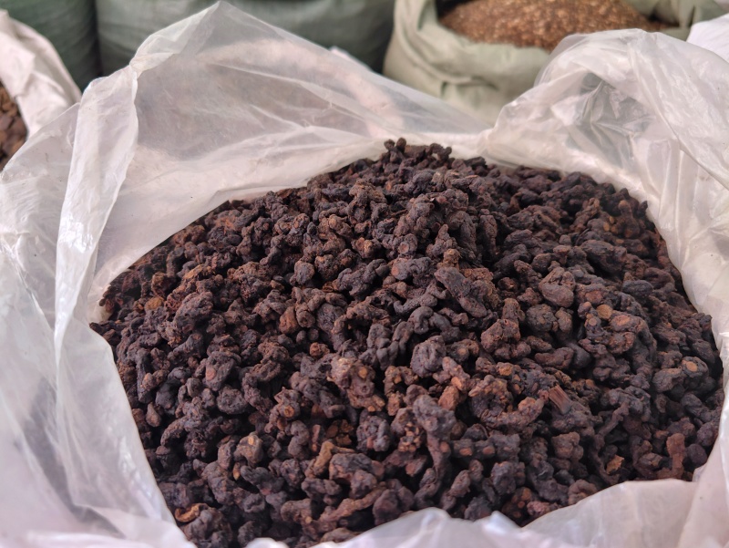 黄精茶蒸制黄精野生蒸黄精小个精品黄精