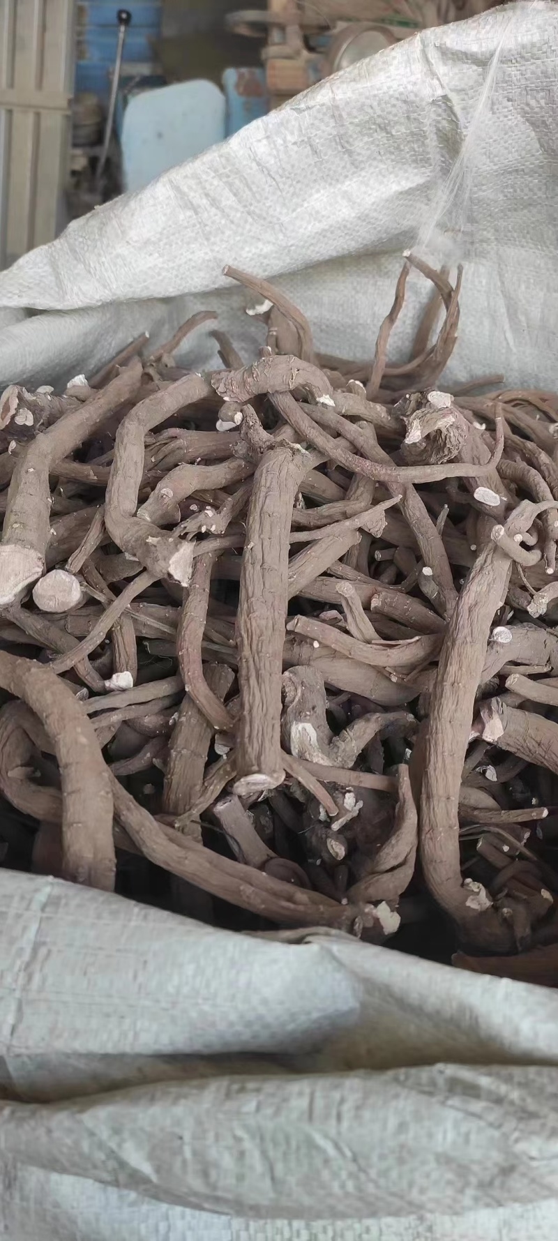 野生二代赤芍高含量成份出售干通货不带狗斗。