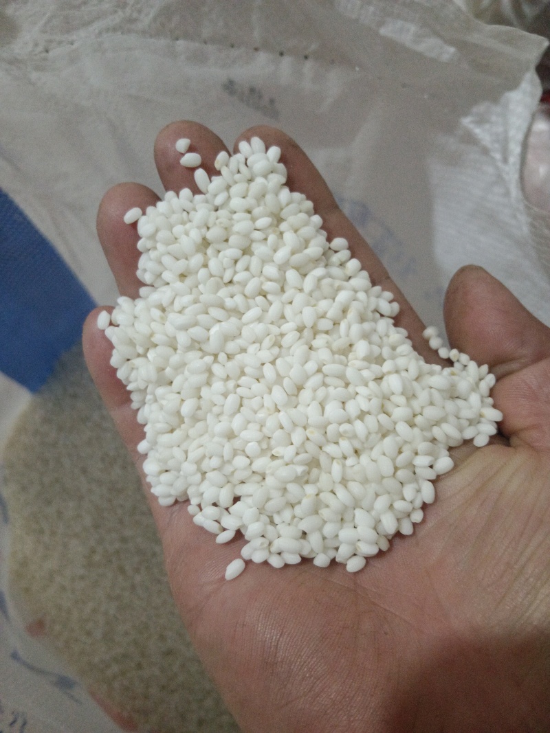 包邮出售糯米糍粑各种口味，可以当礼品也可以自用
