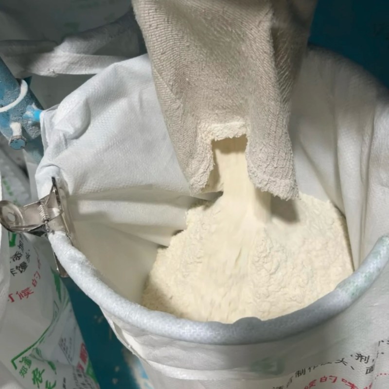 家里老人自己开的面粉店，自磨面粉，原生态小麦不加任何添加剂