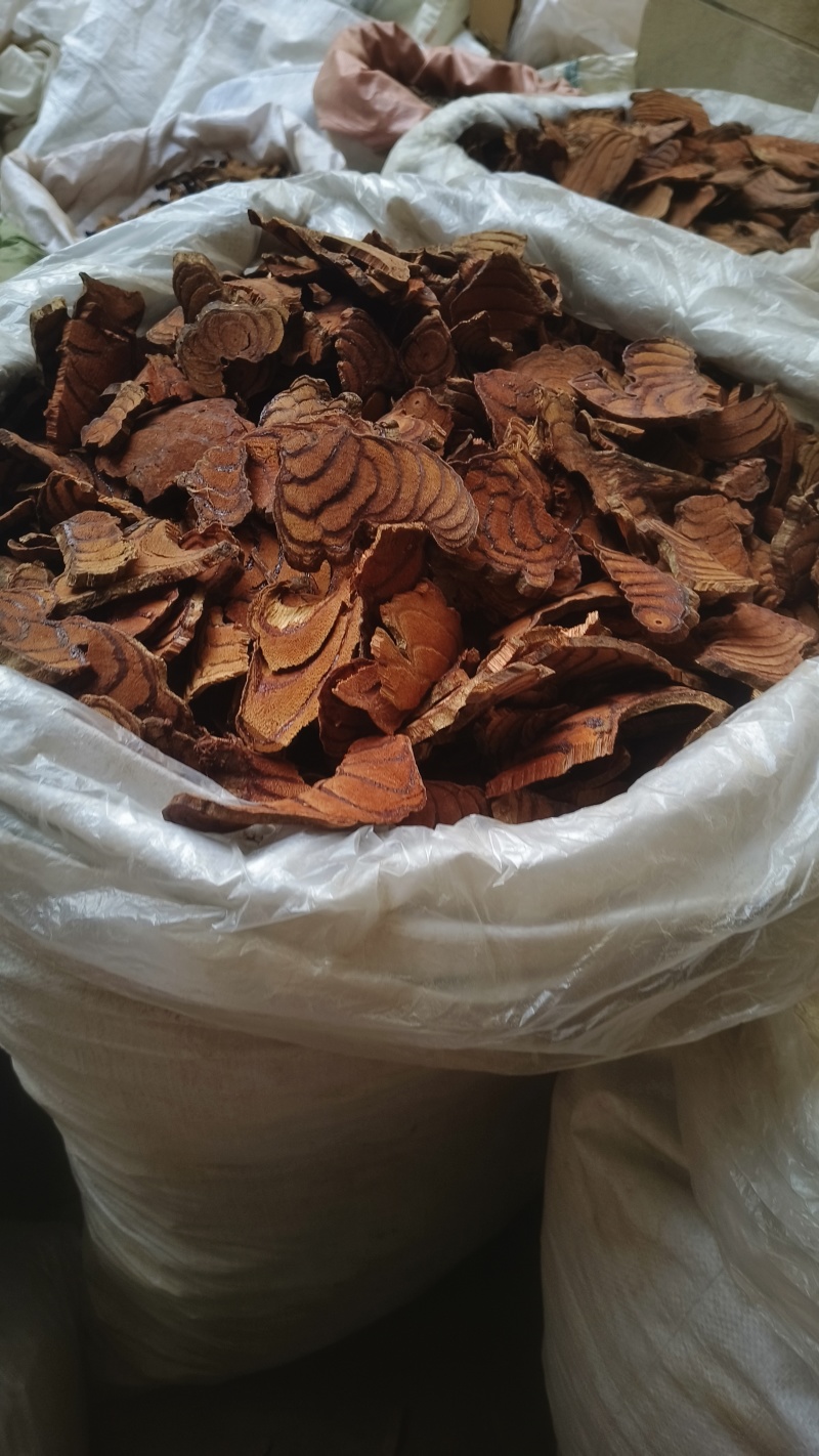 《鸡血藤》片片有血丝大货正品货质量有保证量大从优