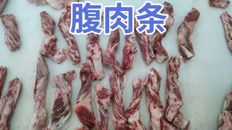 精品牛肋条大量供应，厂家直发，货源充足，欢迎咨询验货。