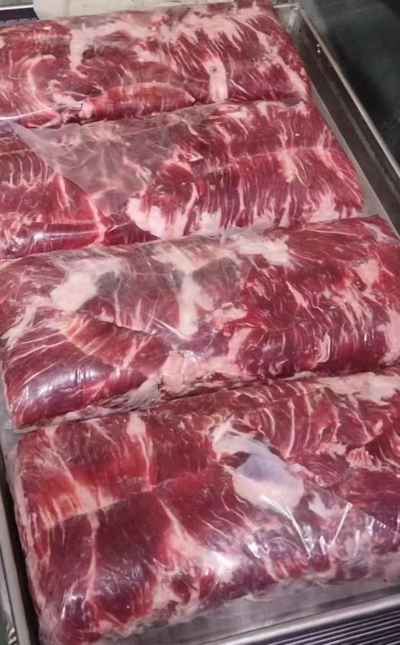 山东厂家直供牛碎肉，新鲜发货，肉质鲜美，欢迎咨询