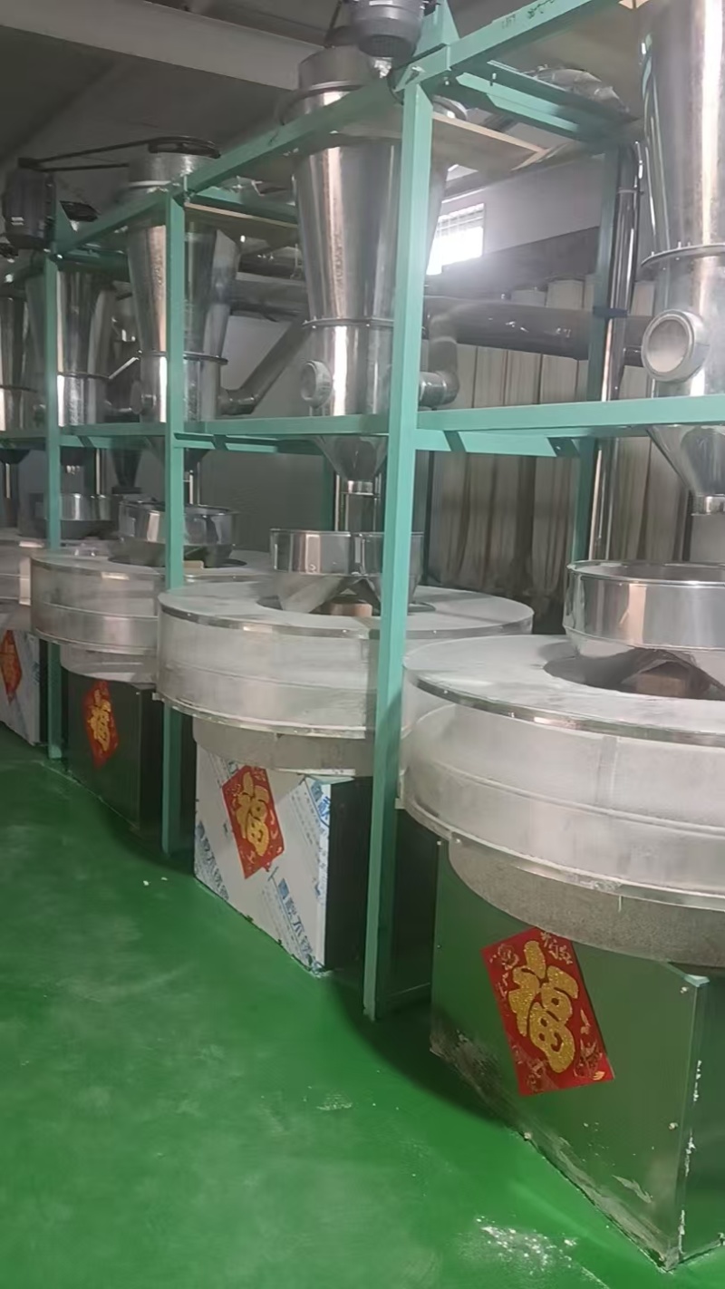 山东石磨面粉厂家发货品种保证诚信经营欢迎联系