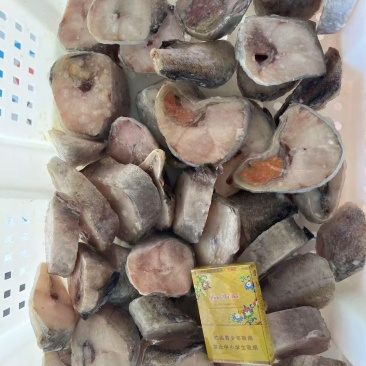 鳕鱼段大量供应规格齐全保质保可对接商超食堂欢迎电话联系