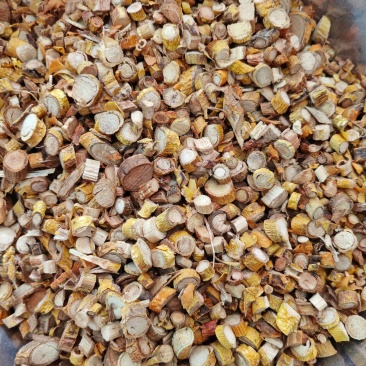 穿破石，九层皮