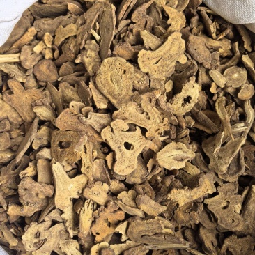 炒白术麸炒白术安徽产地大货供应七彩百草中药材