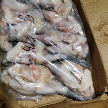 散养黑腿笨公鸡，肉质紧实，多种规格可选择