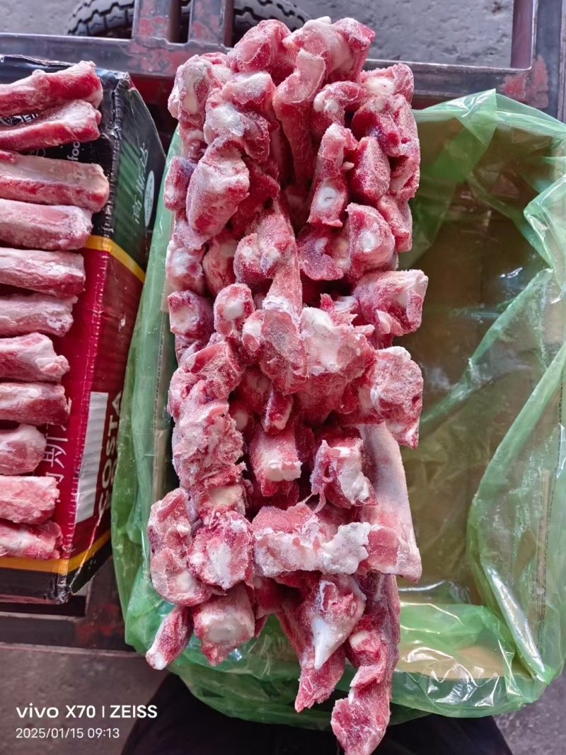 网红土猪肋排条青菜价