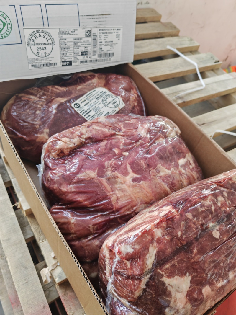 牛背肩791上脑心4413上脑心牛前腱