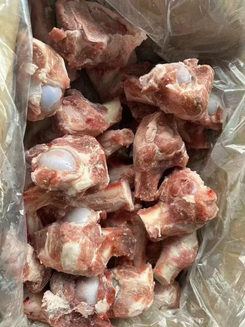 满肉棒骨酱大骨