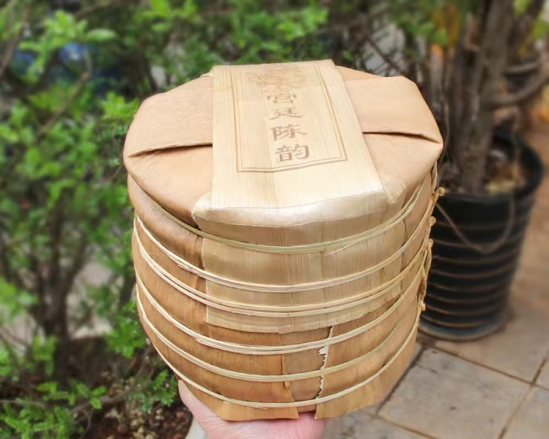 宫廷陈韵熟茶2013年