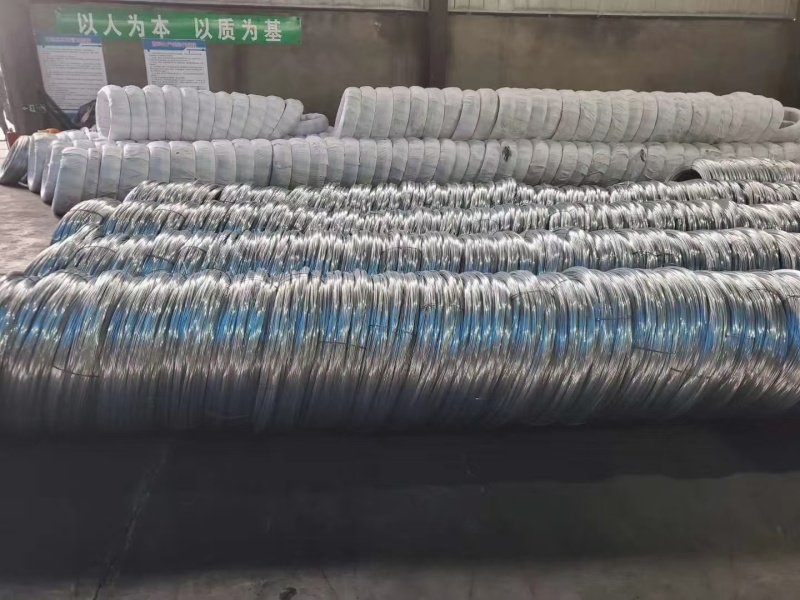 热镀锌钢丝葡萄搭架钢丝农业大棚拉线钢丝果蔬搭架钢丝
