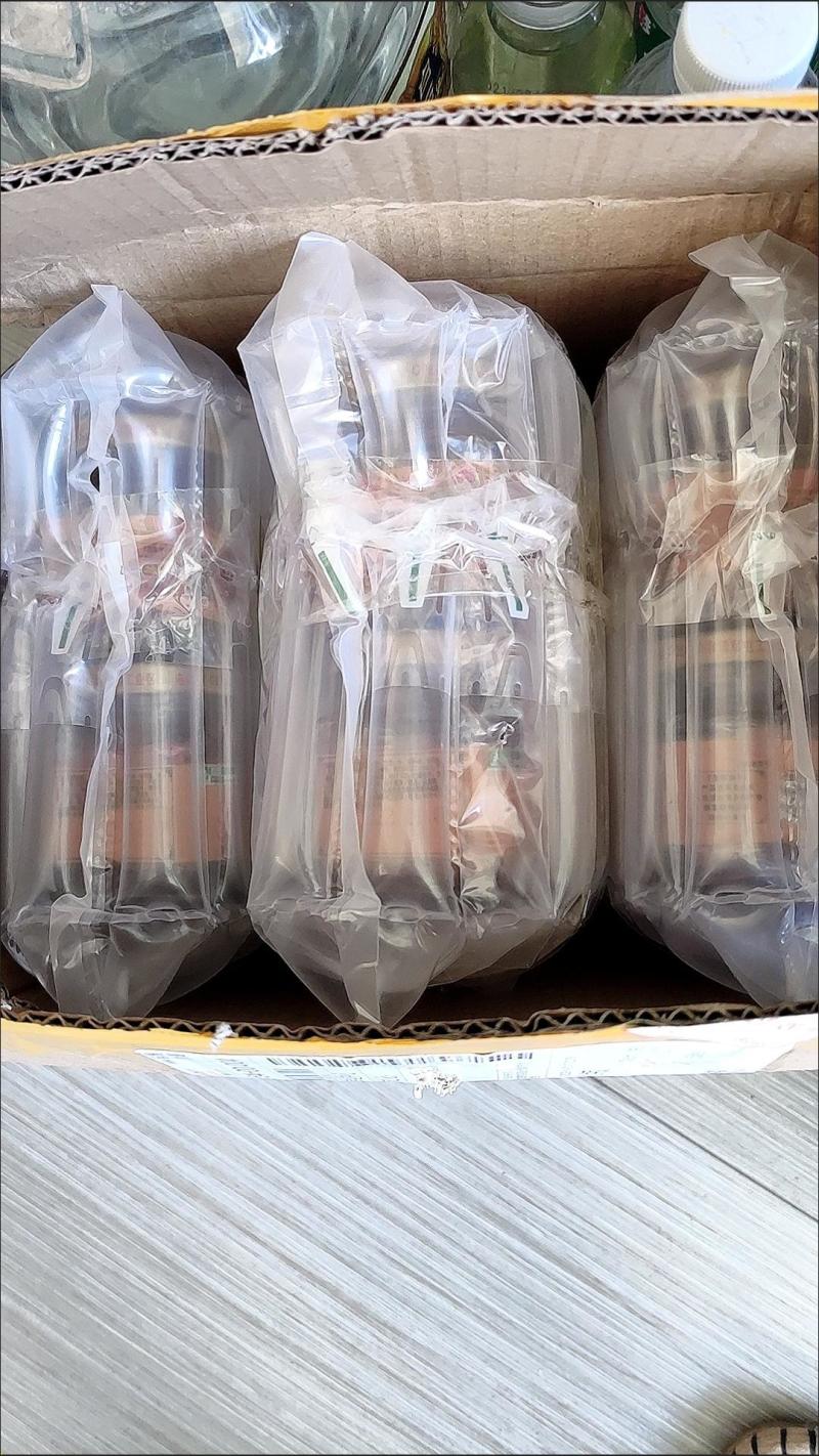 云南香辣红油腐乳批发零售品质保证欢迎订购