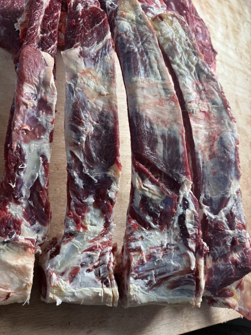 新鲜黄牛肉，农家土黄牛肉