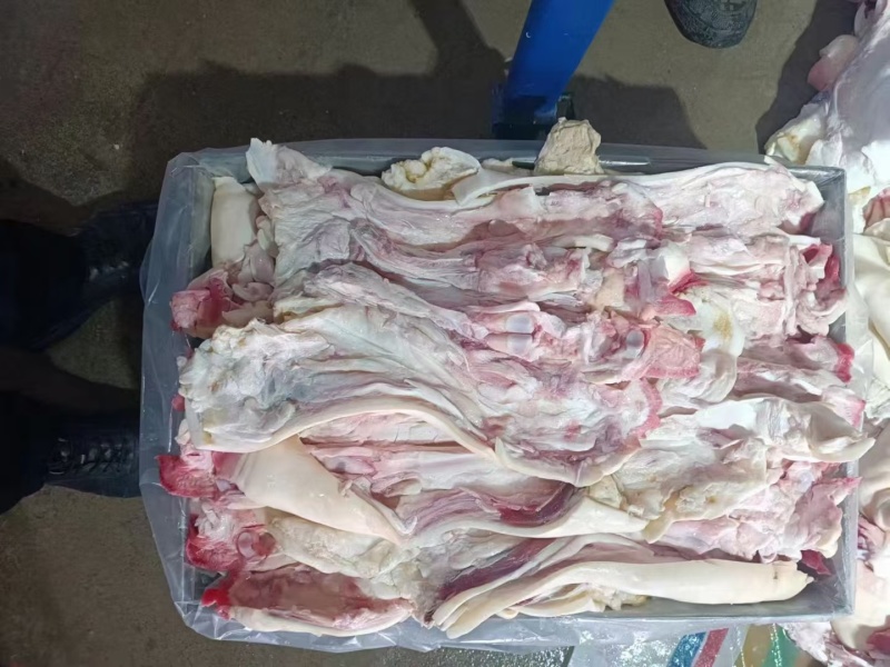 育肥公牛全去骨牛蹄纯干无水无冰牛蹄各种带骨去骨牛蹄