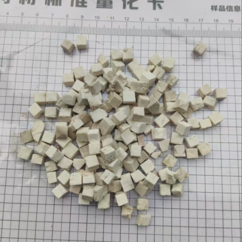 茯苓规格齐全，种类繁多，供货稳定，需要老板联系