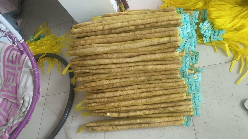 大量供应小白嘴精品网袋，根据客户要求定制2/3斤