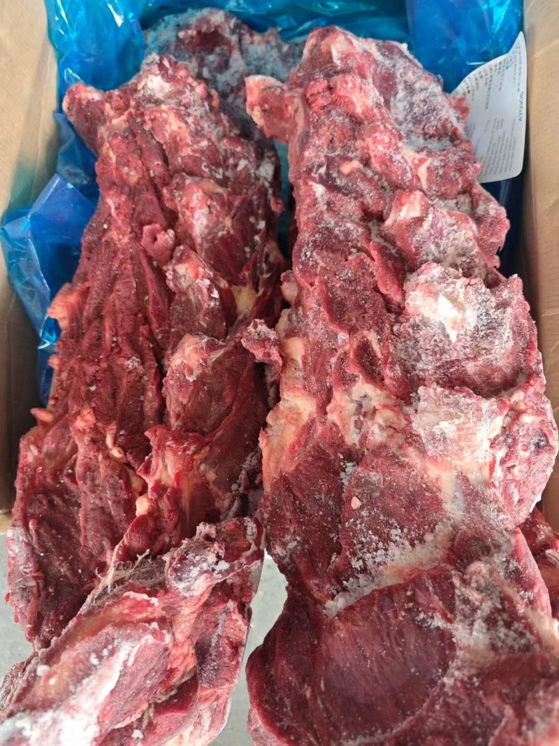 牛大骨卤煮炖酱骨多肉牛脖骨餐饮店牛骨店食材