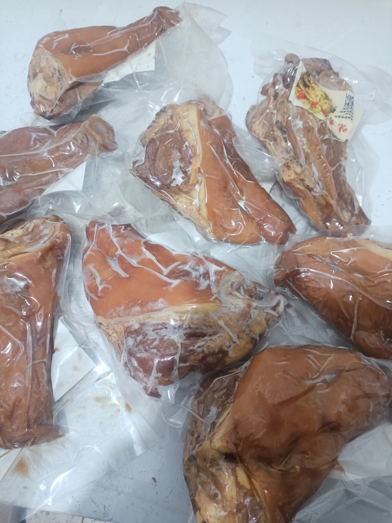 熟猪头肉/鸿运当头，卤味五香猪头，全国发货，品质稳定