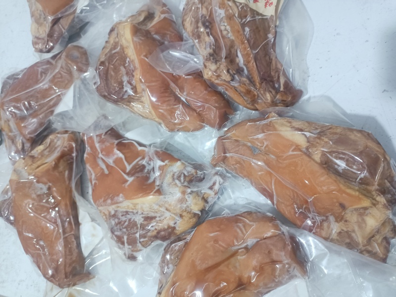 熟猪头肉/鸿运当头，卤味五香猪头，全国发货，品质稳定