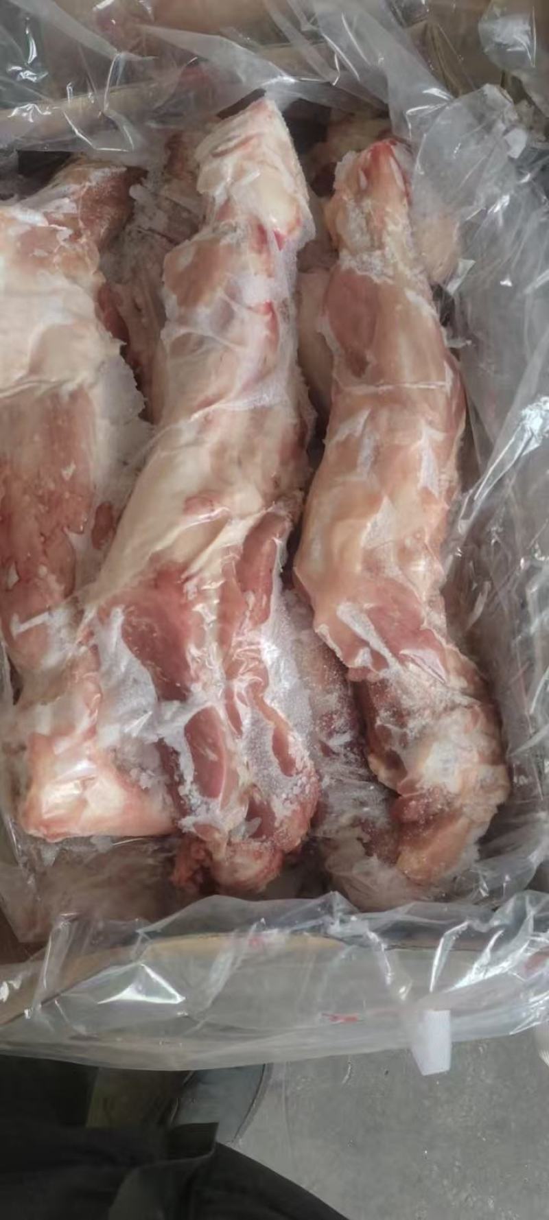 肥猪带腱后腿骨，11500元一吨水产到货，5吨10k