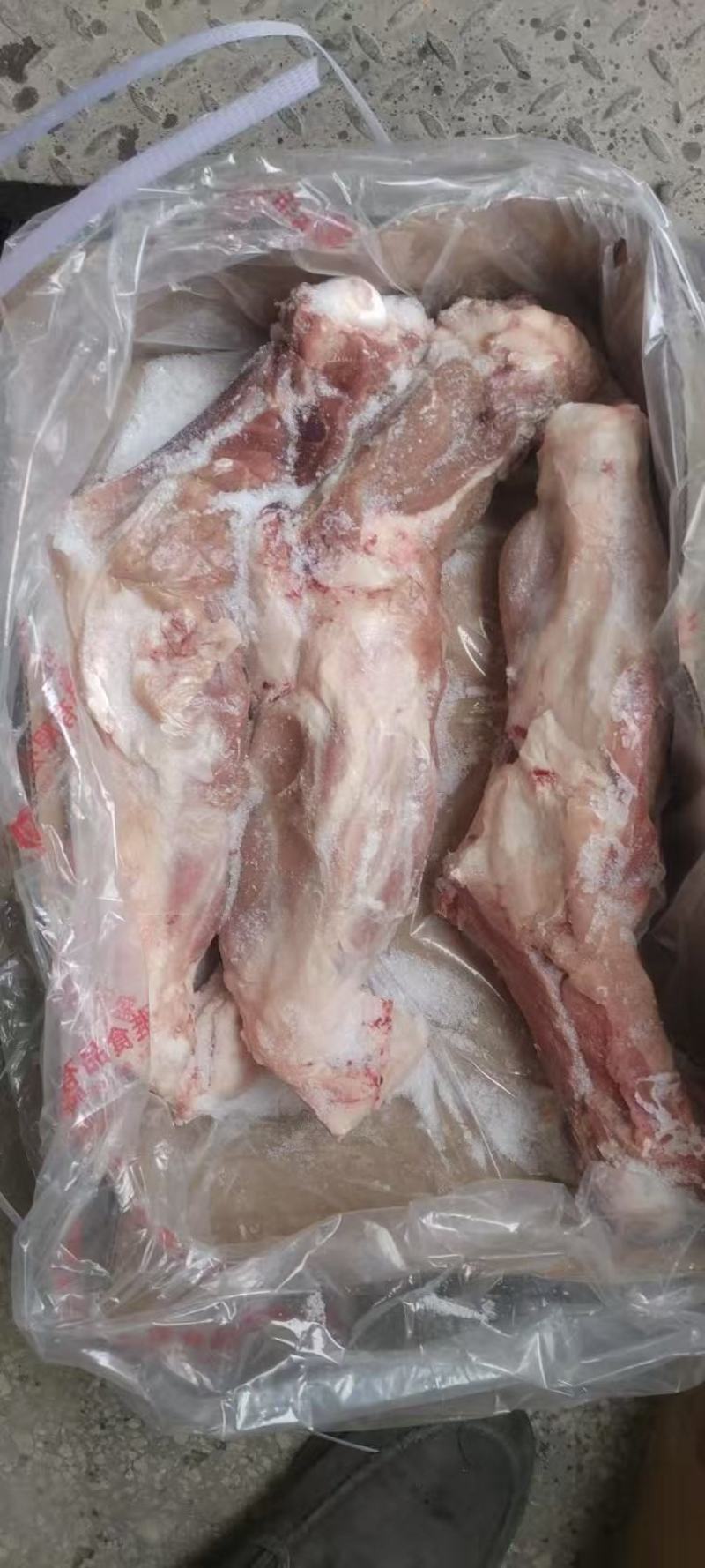 肥猪带腱后腿骨，11500元一吨水产到货，5吨10k