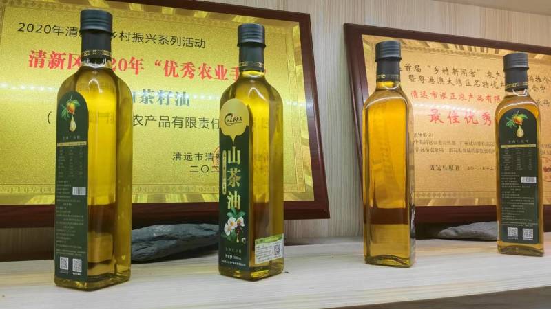 山茶油量大优惠，一次合作终身朋友，欢迎各地老板前来合作