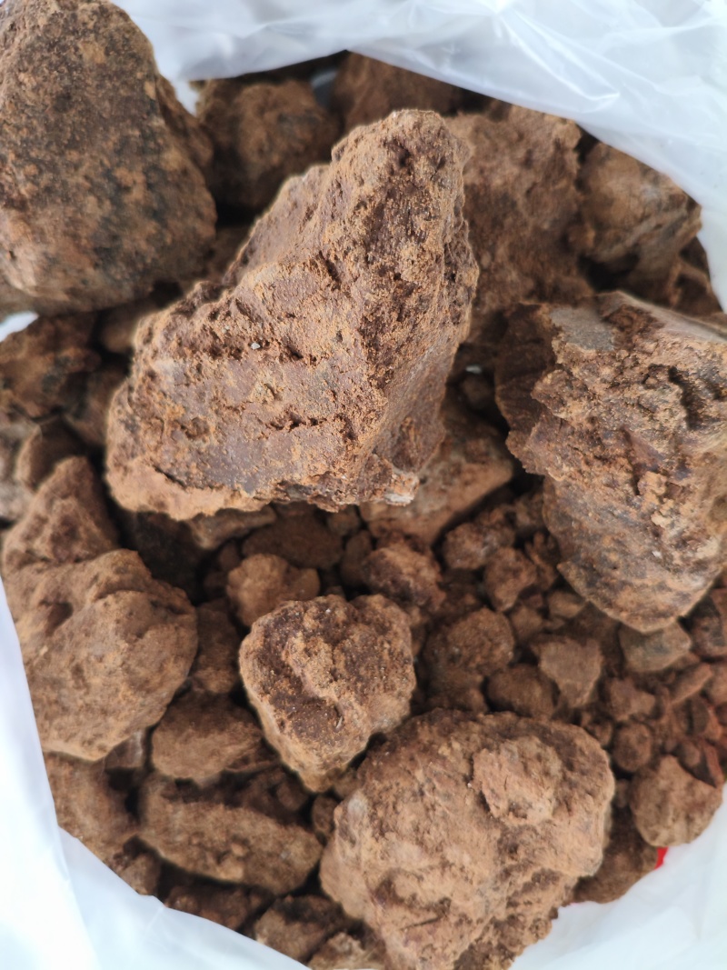 香油渣适用于各种蔬菜和农作物有效提升作物的生长环境和产量