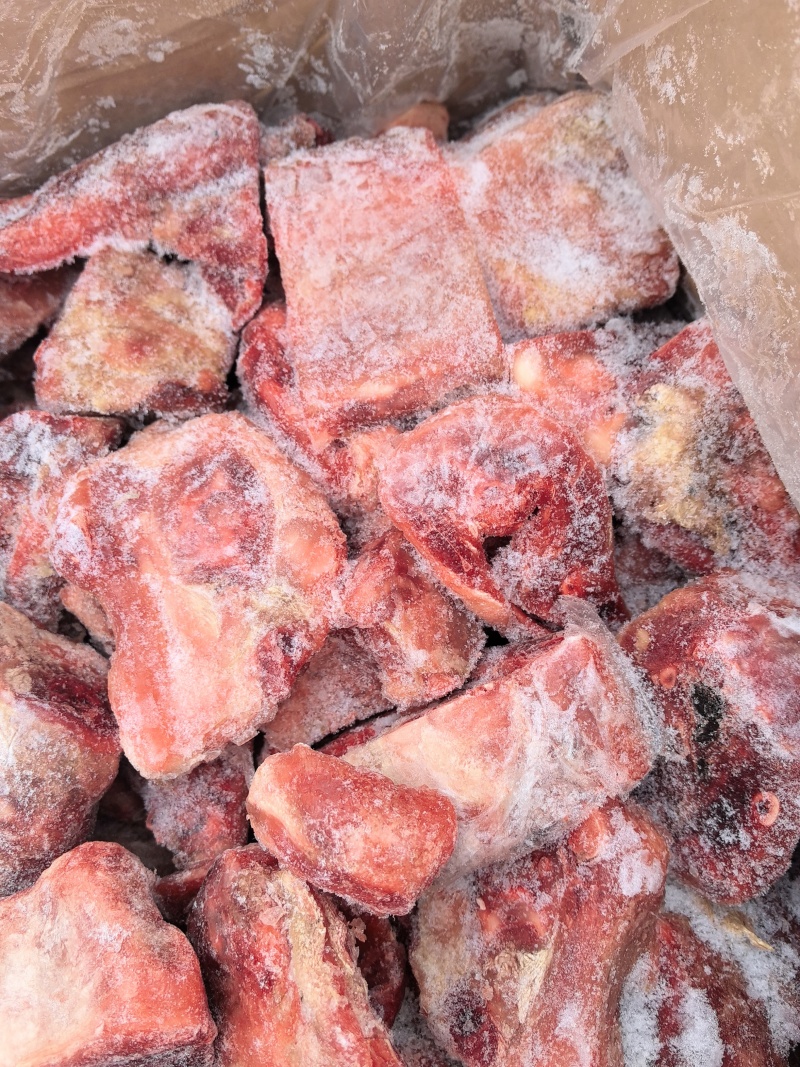 全羊切块可跟客户需求大量加工，量大从优，价格合适…………